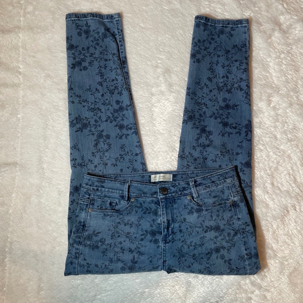 J. Jill Weekender Straight Leg Floral Print Blue Jeans Size 8 Petite Cottagecore